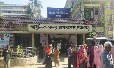 পঞ্চগড়ে ট্রাকচাপায় প্রধান শিক্ষিকা নিহত